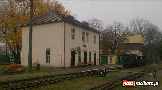 Zdjęcie w galerii na portalu naszraciborz.pl: Dworzec kolejki wąskotorowej w Rudach w nowej szacie wiadomości z regionu