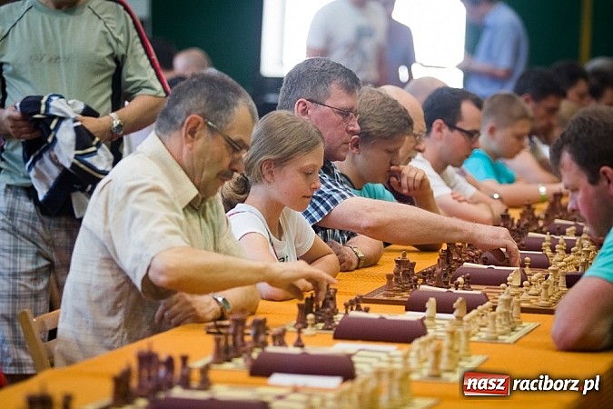 Zdjęcie w galerii na portalu naszraciborz.pl: XI Międzynarodowy Memoriał im. W. Hanczarka w Szachach Szybkich wiadomości z regionu