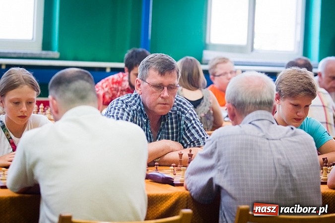 Zdjęcie w galerii na portalu naszraciborz.pl: XI Międzynarodowy Memoriał im. W. Hanczarka w Szachach Szybkich wiadomości z regionu