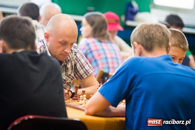 Zdjęcie w galerii na portalu naszraciborz.pl: XI Międzynarodowy Memoriał im. W. Hanczarka w Szachach Szybkich wiadomości z regionu