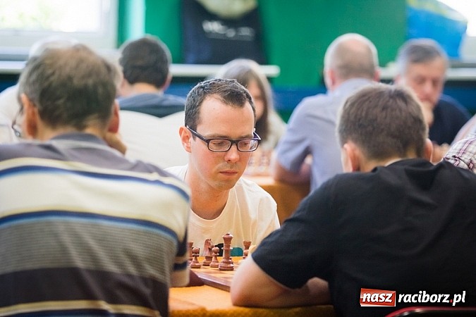 Zdjęcie w galerii na portalu naszraciborz.pl: XI Międzynarodowy Memoriał im. W. Hanczarka w Szachach Szybkich wiadomości z regionu