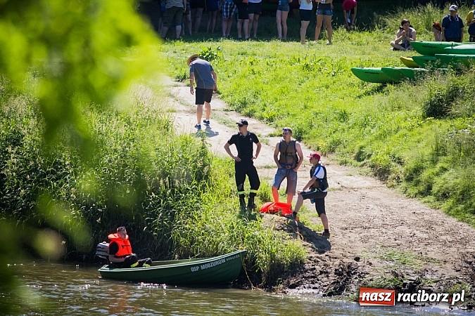 Zdjęcie w galerii na portalu naszraciborz.pl: Spływ kajakowy Między Zamkami 2015 wiadomości z regionu