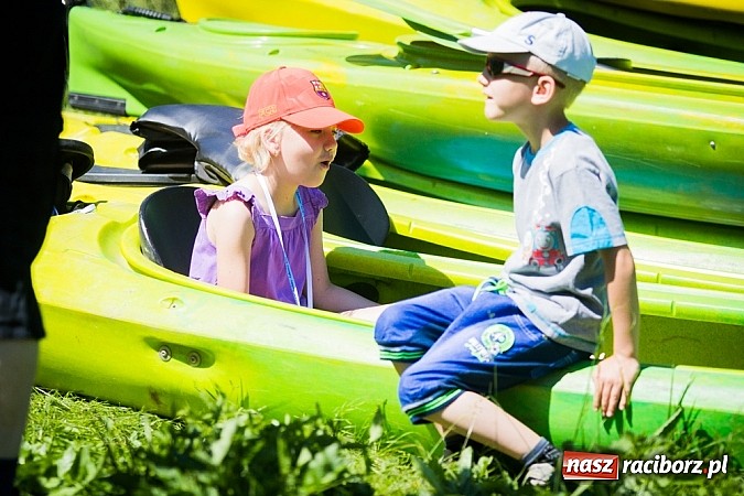 Zdjęcie w galerii na portalu naszraciborz.pl: Spływ kajakowy Między Zamkami 2015 wiadomości z regionu