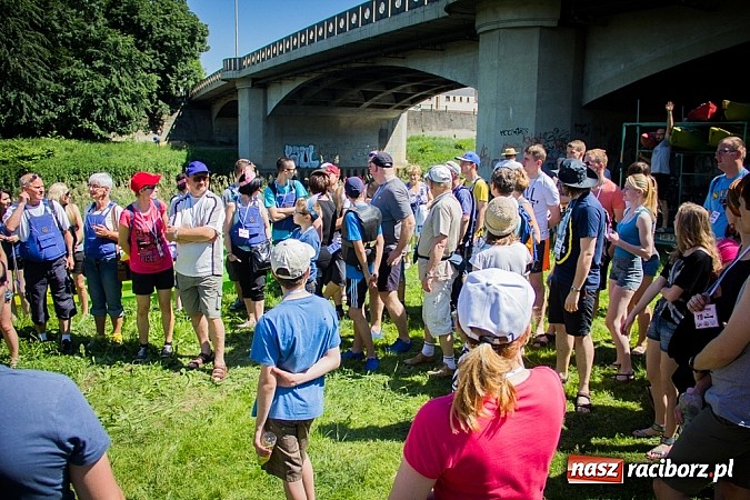 Zdjęcie w galerii na portalu naszraciborz.pl: Spływ kajakowy Między Zamkami 2015 wiadomości z regionu