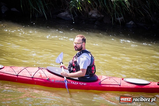 Zdjęcie w galerii na portalu naszraciborz.pl: Spływ kajakowy Między Zamkami 2015 wiadomości z regionu
