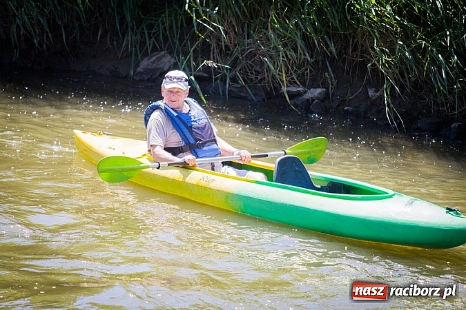 Zdjęcie w galerii na portalu naszraciborz.pl: Spływ kajakowy Między Zamkami 2015 wiadomości z regionu
