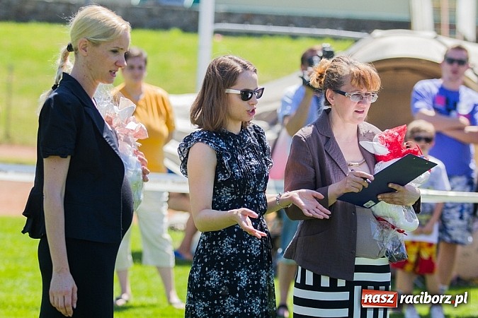 Zdjęcie w galerii na portalu naszraciborz.pl: Krajowa Wystawa Ps&oacute;w Rasowych na raciborskim stadionie wiadomości z regionu