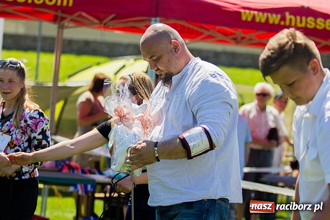 Zdjęcie w galerii na portalu naszraciborz.pl: Krajowa Wystawa Ps&oacute;w Rasowych na raciborskim stadionie wiadomości z regionu