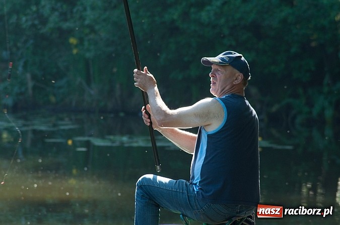 Zdjęcie w galerii na portalu naszraciborz.pl: Złowili płotki, uwolnili suma. Zawody o Złotą Łuskę ZSZ i Puchar Dyrektora OSiR wiadomości z regionu