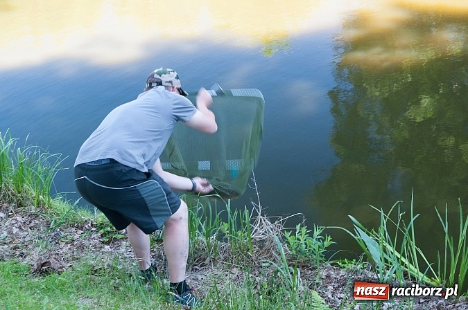 Zdjęcie w galerii na portalu naszraciborz.pl: Złowili płotki, uwolnili suma. Zawody o Złotą Łuskę ZSZ i Puchar Dyrektora OSiR wiadomości z regionu