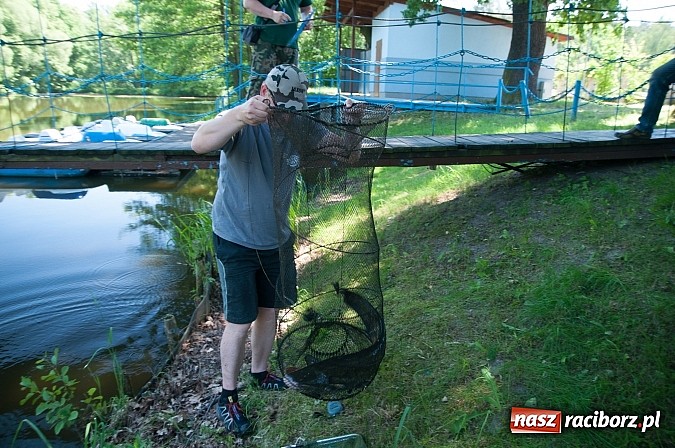 Zdjęcie w galerii na portalu naszraciborz.pl: Złowili płotki, uwolnili suma. Zawody o Złotą Łuskę ZSZ i Puchar Dyrektora OSiR wiadomości z regionu