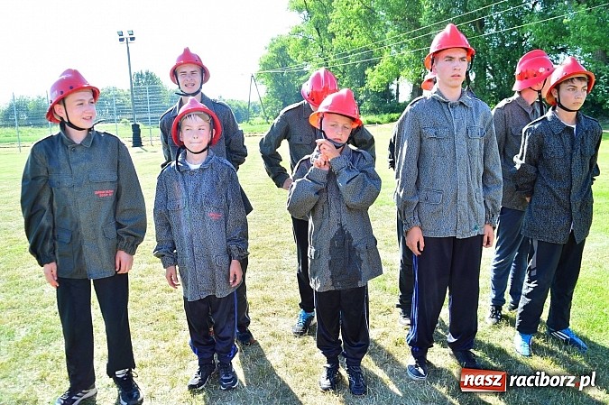 Zdjęcie w galerii na portalu naszraciborz.pl: Strażacy z Samborowic bezkonkurencyjni w całej gminie! Zgarnęli trzy pierwsze miejsca wiadomości z regionu