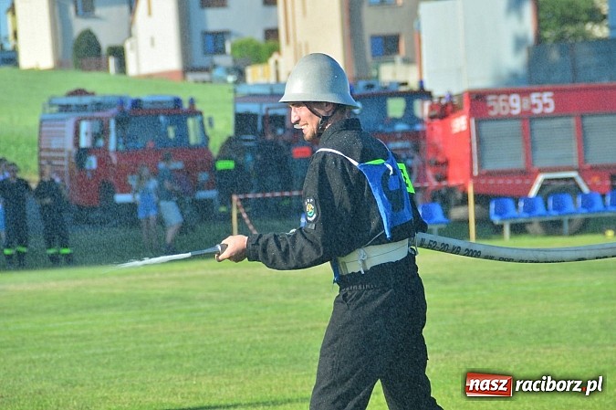 Zdjęcie w galerii na portalu naszraciborz.pl: Strażacy z Samborowic bezkonkurencyjni w całej gminie! Zgarnęli trzy pierwsze miejsca wiadomości z regionu