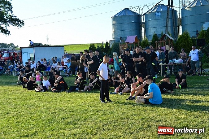 Zdjęcie w galerii na portalu naszraciborz.pl: Strażacy z Samborowic bezkonkurencyjni w całej gminie! Zgarnęli trzy pierwsze miejsca wiadomości z regionu