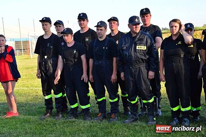 Zdjęcie w galerii na portalu naszraciborz.pl: Strażacy z Samborowic bezkonkurencyjni w całej gminie! Zgarnęli trzy pierwsze miejsca wiadomości z regionu