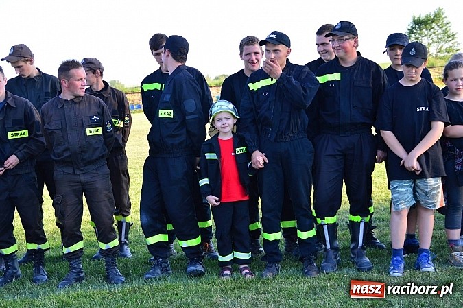 Zdjęcie w galerii na portalu naszraciborz.pl: Strażacy z Samborowic bezkonkurencyjni w całej gminie! Zgarnęli trzy pierwsze miejsca wiadomości z regionu