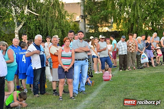 Zdjęcie w galerii na portalu naszraciborz.pl: Strażacy z Samborowic bezkonkurencyjni w całej gminie! Zgarnęli trzy pierwsze miejsca wiadomości z regionu
