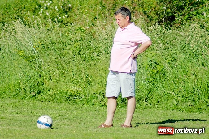 Zdjęcie w galerii na portalu naszraciborz.pl: Wojnowice z kompletem punktów. Nieudana pogoń Wichru wiadomości z regionu