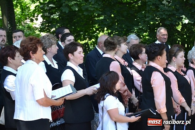 Zdjęcie w galerii na portalu naszraciborz.pl: 150 lat od śmierci patrona, 70 lat istnienia. Rudzki chór im. Juliusza Rogera obchodził kamienny jubileusz!  wiadomości z regionu