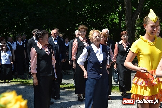 Zdjęcie w galerii na portalu naszraciborz.pl: 150 lat od śmierci patrona, 70 lat istnienia. Rudzki chór im. Juliusza Rogera obchodził kamienny jubileusz!  wiadomości z regionu