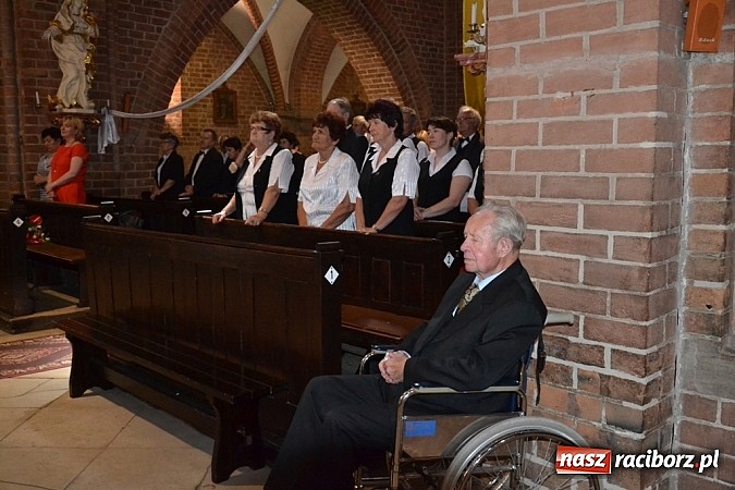 Zdjęcie w galerii na portalu naszraciborz.pl: 150 lat od śmierci patrona, 70 lat istnienia. Rudzki chór im. Juliusza Rogera obchodził kamienny jubileusz!  wiadomości z regionu