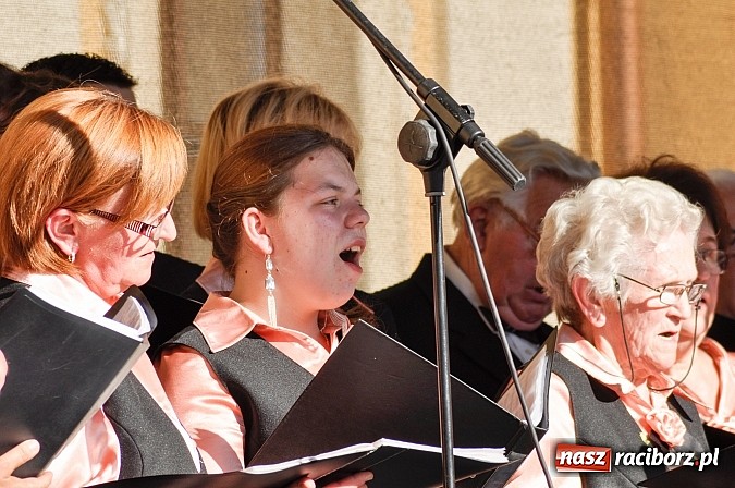 Zdjęcie w galerii na portalu naszraciborz.pl: 150 lat od śmierci patrona, 70 lat istnienia. Rudzki chór im. Juliusza Rogera obchodził kamienny jubileusz!  wiadomości z regionu