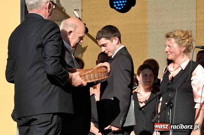 Zdjęcie w galerii na portalu naszraciborz.pl: 150 lat od śmierci patrona, 70 lat istnienia. Rudzki chór im. Juliusza Rogera obchodził kamienny jubileusz!  wiadomości z regionu