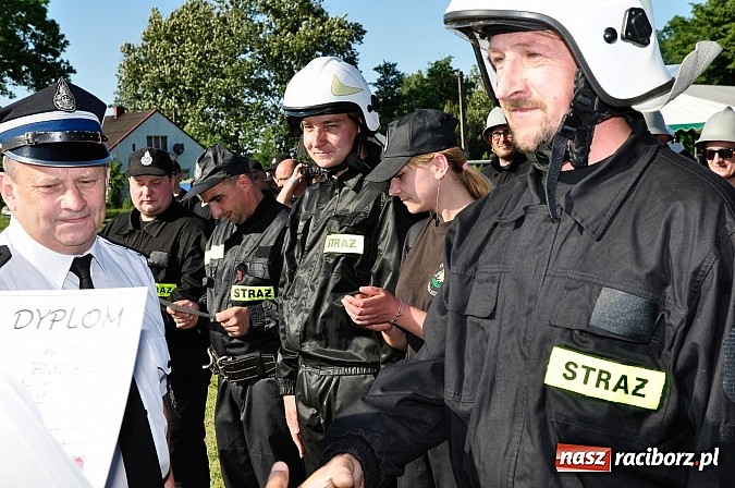 Zdjęcie w galerii na portalu naszraciborz.pl: Historyczny triumf OSP Budziska, czyli co się wydarzyło na gminnych zawodach w Rudzie wiadomości z regionu