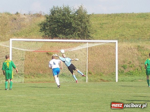 Zdjęcie w galerii na portalu naszraciborz.pl: Nareszcie trzy punkty!!! wiadomości z regionu