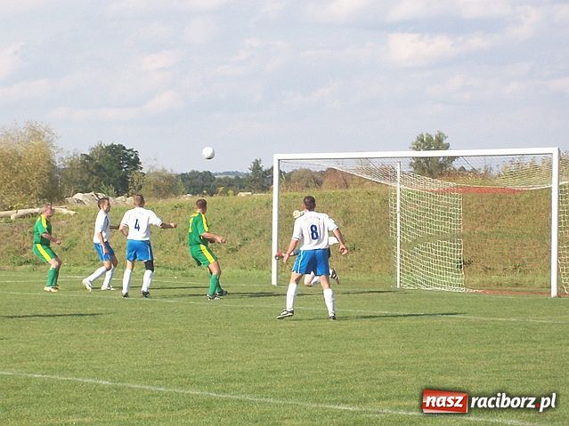 Zdjęcie w galerii na portalu naszraciborz.pl: Nareszcie trzy punkty!!! wiadomości z regionu