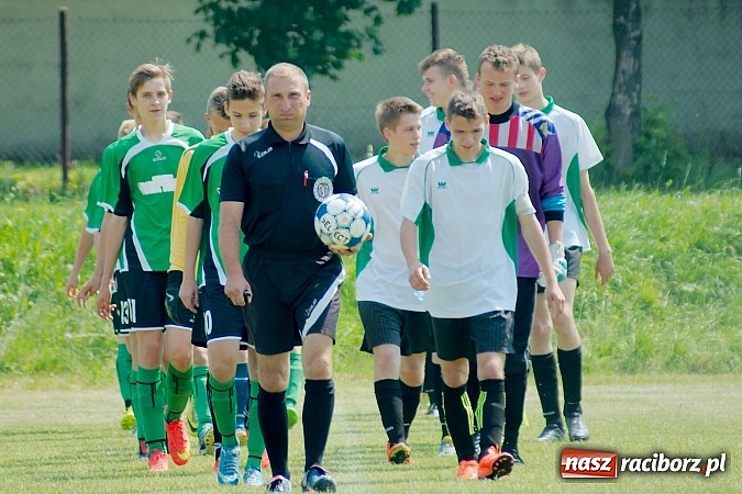 Zdjęcie w galerii na portalu naszraciborz.pl: Juniorzy młodsi: Wyrównane spotkanie przy Łąkowej. Rafako z kompletem punktów wiadomości z regionu