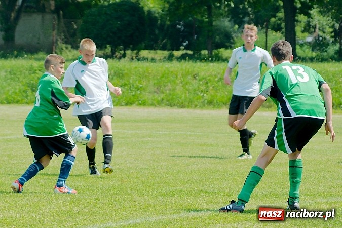 Zdjęcie w galerii na portalu naszraciborz.pl: Juniorzy młodsi: Wyrównane spotkanie przy Łąkowej. Rafako z kompletem punktów wiadomości z regionu