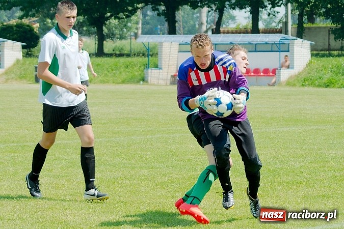 Zdjęcie w galerii na portalu naszraciborz.pl: Juniorzy młodsi: Wyrównane spotkanie przy Łąkowej. Rafako z kompletem punktów wiadomości z regionu