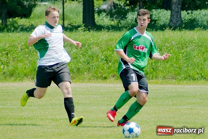 Zdjęcie w galerii na portalu naszraciborz.pl: Juniorzy młodsi: Wyrównane spotkanie przy Łąkowej. Rafako z kompletem punktów wiadomości z regionu