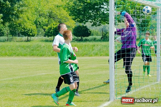 Zdjęcie w galerii na portalu naszraciborz.pl: Juniorzy młodsi: Wyrównane spotkanie przy Łąkowej. Rafako z kompletem punktów wiadomości z regionu