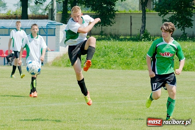 Zdjęcie w galerii na portalu naszraciborz.pl: Juniorzy młodsi: Wyrównane spotkanie przy Łąkowej. Rafako z kompletem punktów wiadomości z regionu