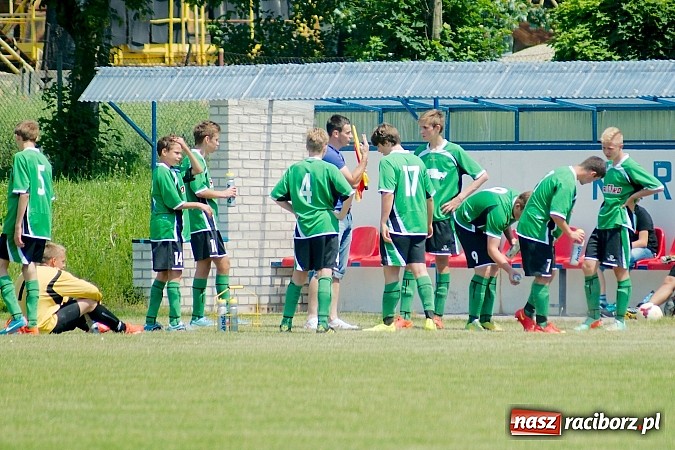 Zdjęcie w galerii na portalu naszraciborz.pl: Juniorzy młodsi: Wyrównane spotkanie przy Łąkowej. Rafako z kompletem punktów wiadomości z regionu