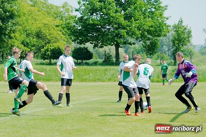Zdjęcie w galerii na portalu naszraciborz.pl: Juniorzy młodsi: Wyrównane spotkanie przy Łąkowej. Rafako z kompletem punktów wiadomości z regionu
