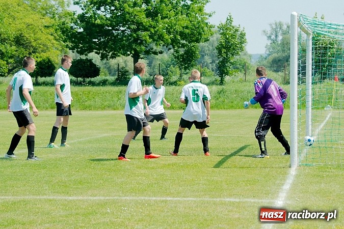 Zdjęcie w galerii na portalu naszraciborz.pl: Juniorzy młodsi: Wyrównane spotkanie przy Łąkowej. Rafako z kompletem punktów wiadomości z regionu