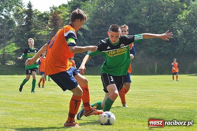 Zdjęcie w galerii na portalu naszraciborz.pl: Pewna wygrana juniorów Gamowa wiadomości z regionu