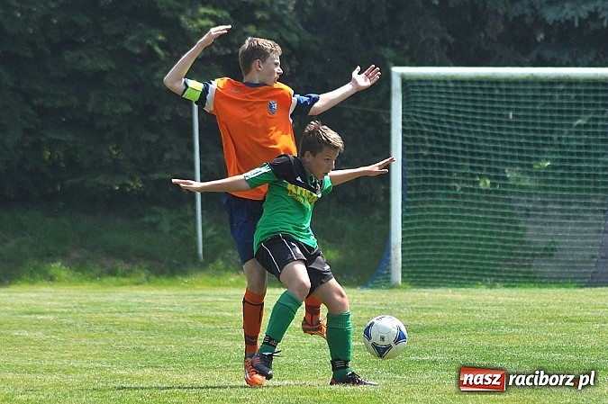 Zdjęcie w galerii na portalu naszraciborz.pl: Pewna wygrana juniorów Gamowa wiadomości z regionu