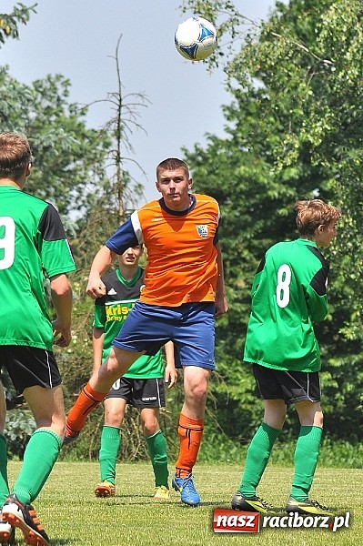 Zdjęcie w galerii na portalu naszraciborz.pl: Pewna wygrana juniorów Gamowa wiadomości z regionu