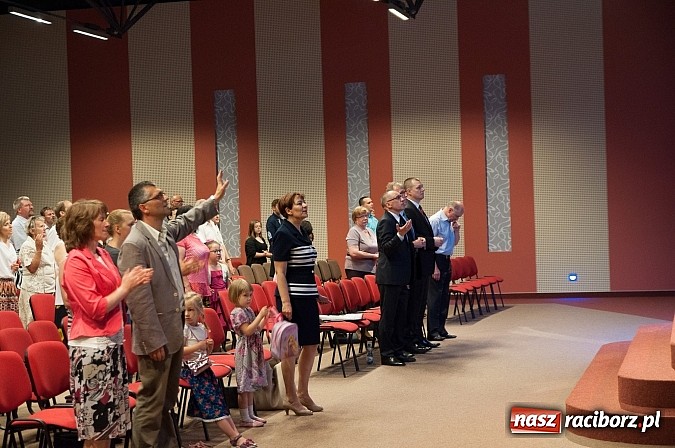 Zdjęcie w galerii na portalu naszraciborz.pl: 35 lat Kościoła Zielonoświątkowego w Raciborzu wiadomości z regionu