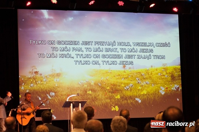 Zdjęcie w galerii na portalu naszraciborz.pl: 35 lat Kościoła Zielonoświątkowego w Raciborzu wiadomości z regionu