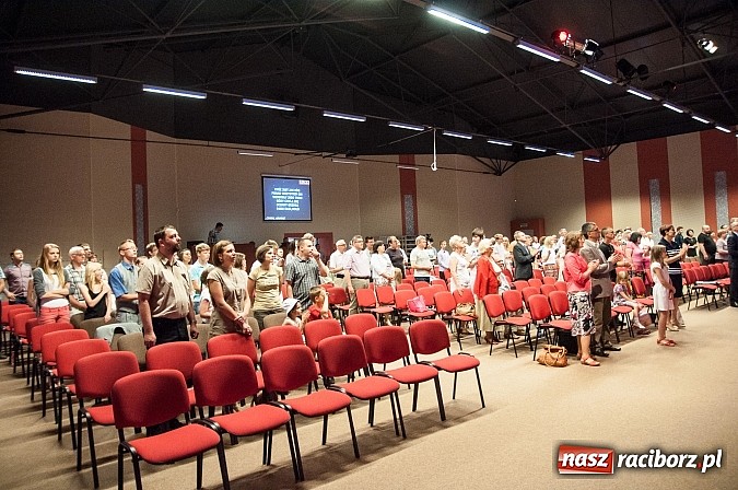 Zdjęcie w galerii na portalu naszraciborz.pl: 35 lat Kościoła Zielonoświątkowego w Raciborzu wiadomości z regionu