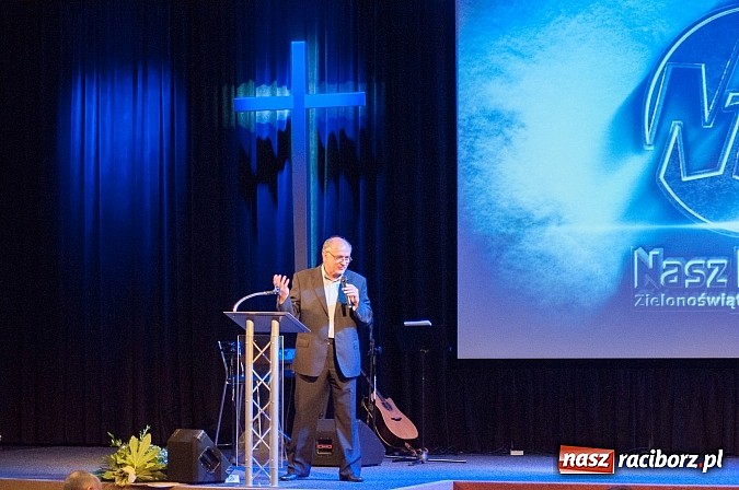 Zdjęcie w galerii na portalu naszraciborz.pl: 35 lat Kościoła Zielonoświątkowego w Raciborzu wiadomości z regionu