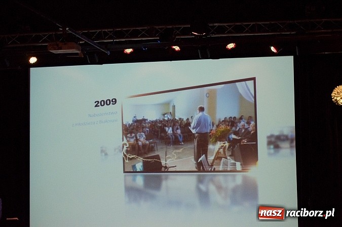 Zdjęcie w galerii na portalu naszraciborz.pl: 35 lat Kościoła Zielonoświątkowego w Raciborzu wiadomości z regionu