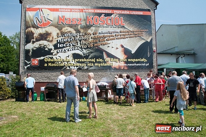 Zdjęcie w galerii na portalu naszraciborz.pl: 35 lat Kościoła Zielonoświątkowego w Raciborzu wiadomości z regionu