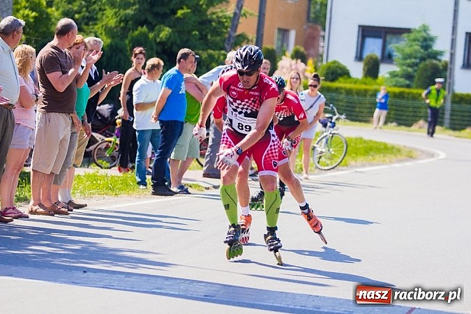 Zdjęcie w galerii na portalu naszraciborz.pl: V Ogólnopolski Bieg Uliczny na Łyżworolkach Modzurów-Pawłów wiadomości z regionu