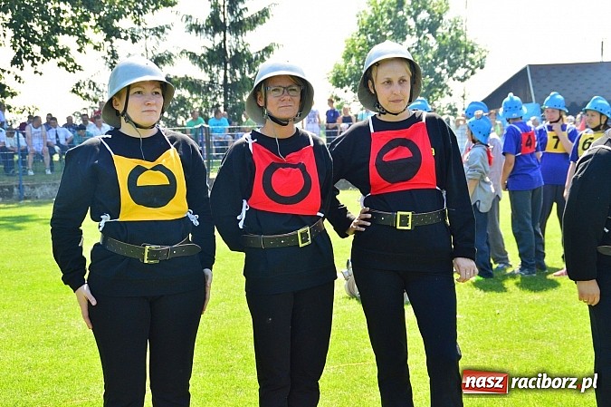 Zdjęcie w galerii na portalu naszraciborz.pl: OSP Borucin zwycięzcą zawodów wśród mężczyzn. Pietraszyn triumfuje wśród drużyn kobiecych i młodzieżówek wiadomości z regionu